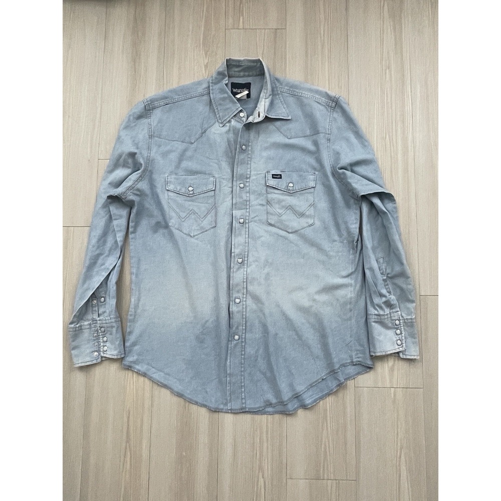 Wrangler Men's Long Sleeve Denim Pearl Snap Button Down Size L Western Cowboy